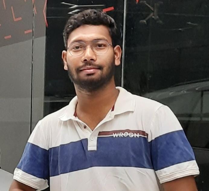 Himanshu Karmi (CEO, Project Manager)